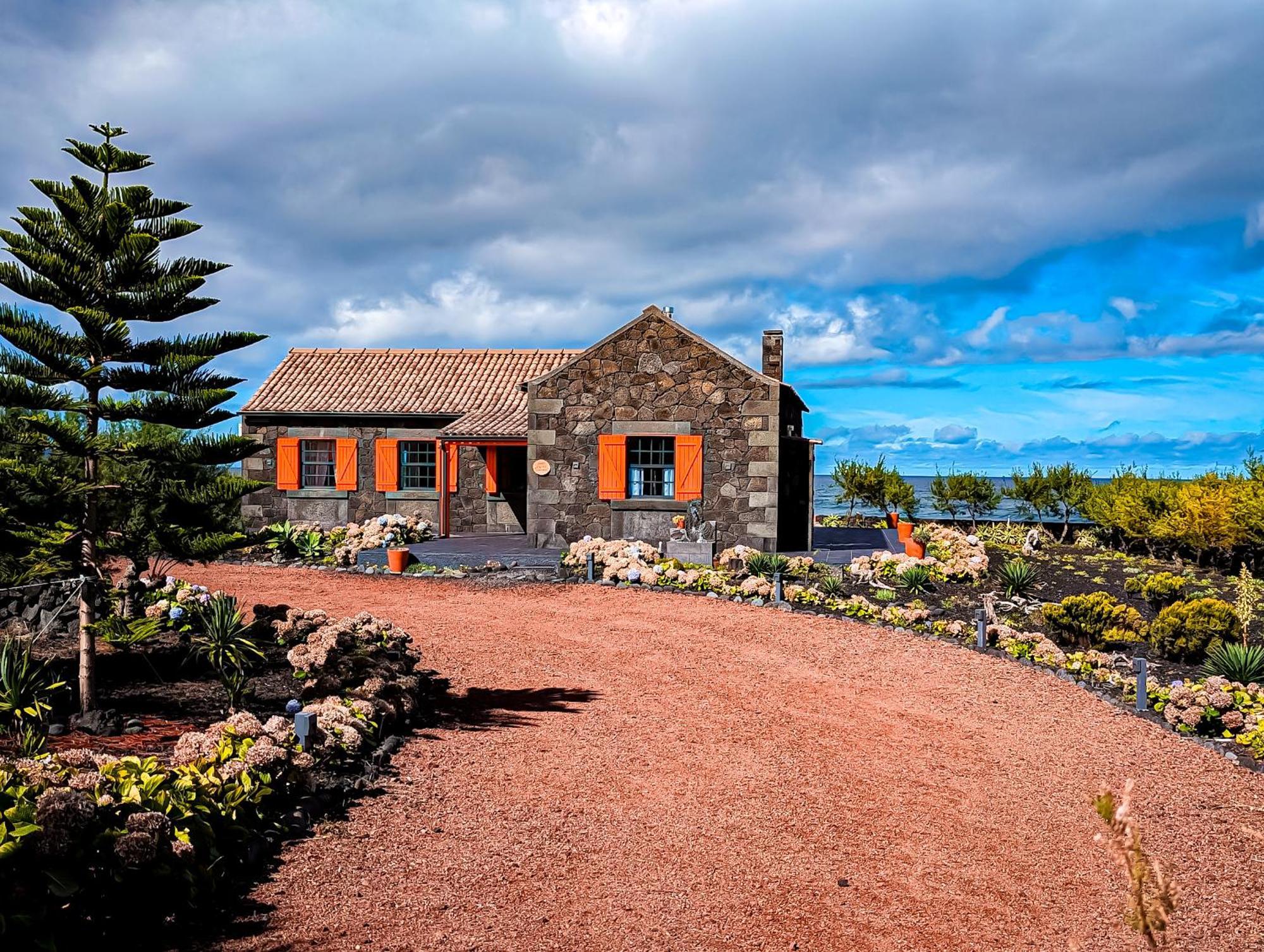 Casa Baleia Laranja Ocean-Front Villa Madalena  Exterior photo